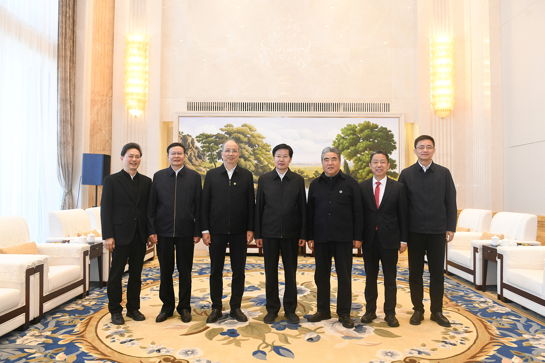 高云龙调研红豆3